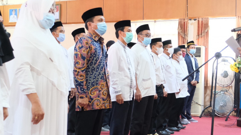 H Fitriadi Lantik Dewan Hakim Stqh Tingkat Kabupaten Soppeng