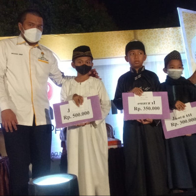 Siswa MI Al-Munawwarah Raih Juara III Lomba Dai Cilik BPC HIPMI Kota Parepare