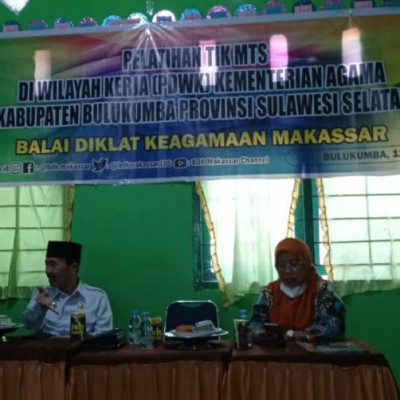 Sambutan BDK Diakhir Pelatihan TIK MTs Kemenag Bulukumba