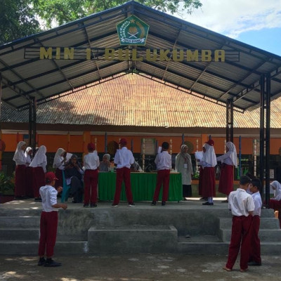 MIN 1 Bulukumba Gelar Ujian Praktek, Secara Terpusat Di Panggung Madrasah