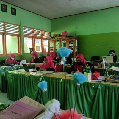 Jelang Akhir Semester, MIN 3 Sinjai Gelar Rapat Pembentukan Panitia PAT