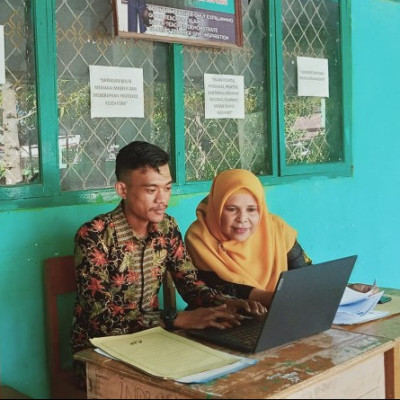 Operator Simpatika MTs Bontosunggu Upload Data SKAKPT dan S35