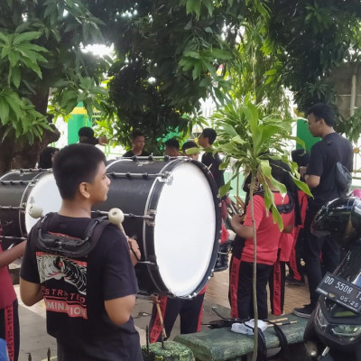 Penuh Semangat, Organisasi IQRA MTsN 1 Bone Latihan Mars MTQ