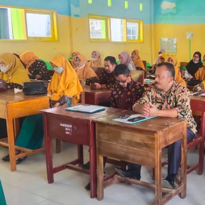 Kamad MTs Muhammadiyah Songing Antusias Ikuti Rapat Koordinasi K2M