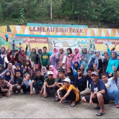 Serba Serbi Kegiatan MTs Attahiriyah Mangopi Di Lembah Biru