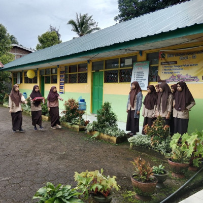 Demi Kelancaran Upacara Bendera, Peserta Didik Lakukan Gladi