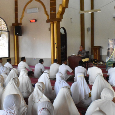 Kakan Kemenag Bone Buka Manasik Haji PT Travel Mahabbul Karim