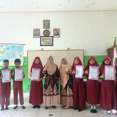 Umumkan Kelulusan, Kamad MIN 3 Sinjai : Jaga Nama Baik Madrasah