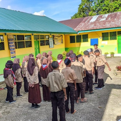 Bentuk Karakter Disiplin Peserta Didik Dengan Latihan Rutin Pramuka