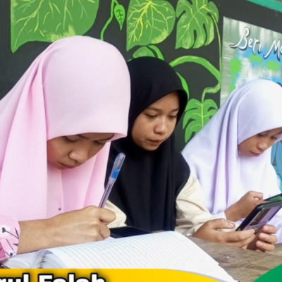 Ini Alasan Dua Alumni MA PP Nurul Falah Masih Aktif di Madrasah Hingga Saat Ini