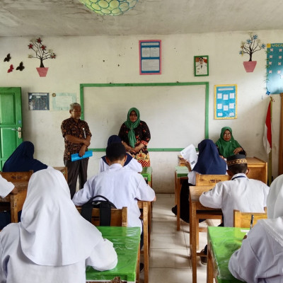 Dalam Kunjugannya, Pengawas Madrasah Berharap MTs Attahiriyah Lebih Berkembang