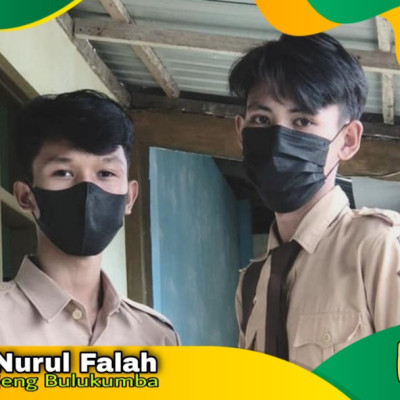 Bersahabat, Dua Siswa MA PP Nurul Falah Ini Kompak Raih Tiga Medali Emas di ZSC 2.0 2022