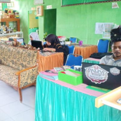 Input Nilai, MA Tengah Lembang Gunakan Aplikasi RDM Versi Hosting Berbasis Online