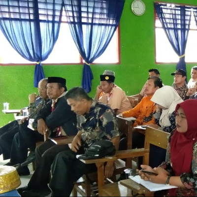 Pembina Pramuka MTs Bacari Ikuti Rapat Persiapan Hari Pramuka ke-61