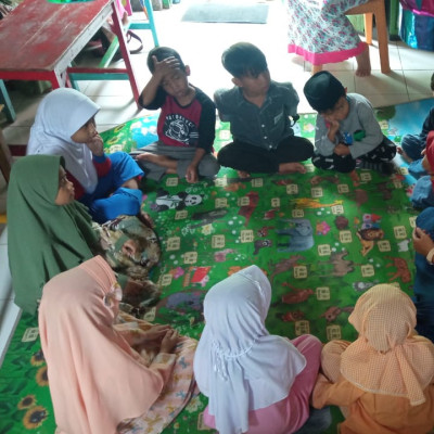 RA Anugrah Gelar Acara Makan Bersama Sambut Libur Semester