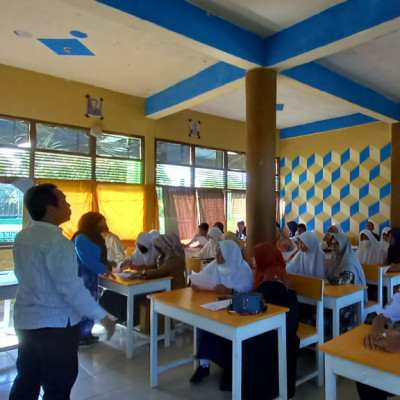 Panitia Dampingi Calon Peserta didik Baru MAN 1 Bone