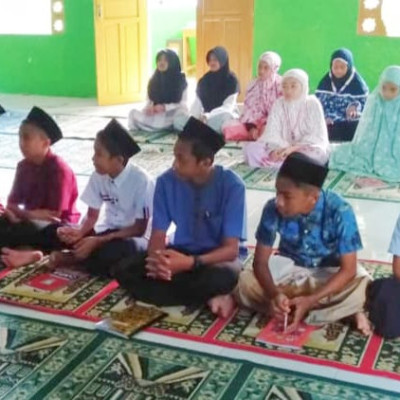 Ikuti Pra Matsama, Siswa Baru MTs PP. As’adiyah Galung Beru Terlihat Antusias