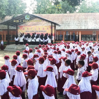 MIN 1 Bulukumba Sukses Gelar Upacara Bendera Perdana Awal Tahun Pelajaran 2022/2023