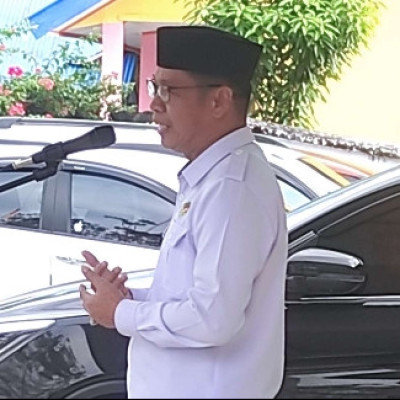 Gelar Apel Pagi, H. Jufri Inginkan Peningkatan Kedisiplinan Pegawai.