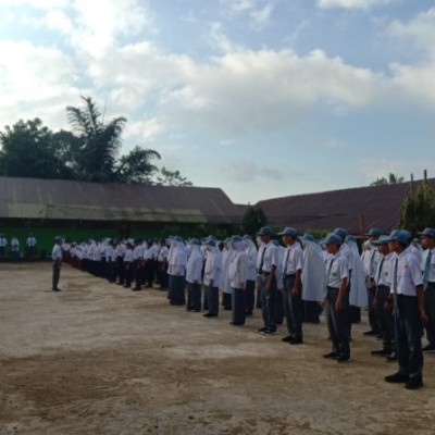 Upacara Bendera Berjalan Tertib, Begini Pesan Kamad MA Songing