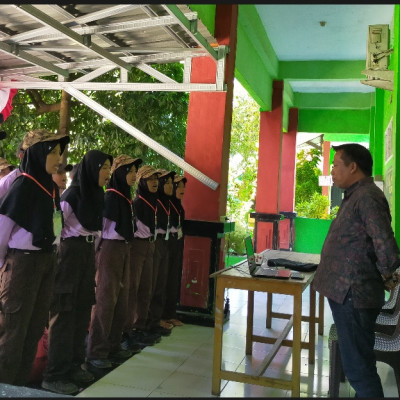 Kepala MTsN 1 Bulukumba Terima Kembali Peserta Kemah Tingkat Kwarran Gantarang