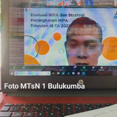 Via Zoom, KPA MTsN 1 Bulukumba Ikuti Evaluasi dan Strategi Peningkatan IKPA Tri wulan III TA 2022