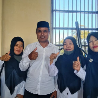 Selamat, Guru MIS Al-Khaerat Tudonro Terima SK PPPK