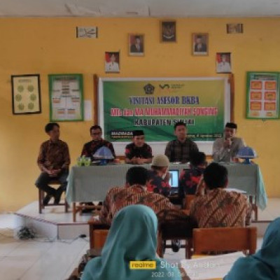 MTs, MA Muhammadiyah Songing Adakan Pertemuan TIK Tentang BKBA