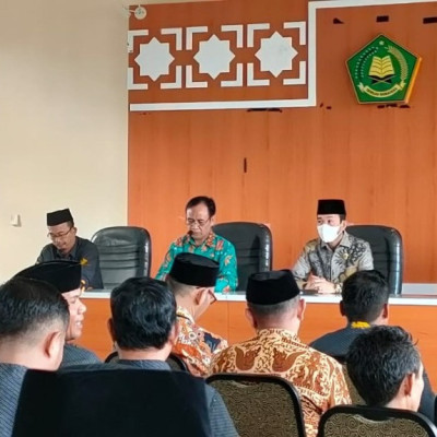 Kamad MA Ma'rif Bulukumba Ikuti Rapat Rutin Kemenag Bulukumba