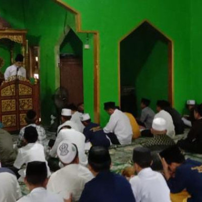 Aril, Siswa MA PP. As’adiyah Galber Jadi Khatib Jumat