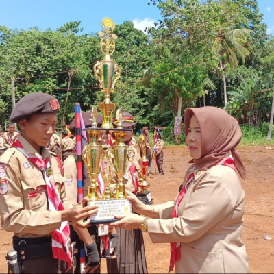 Katana Scout MTsN 4 Bulukumba Raih Juara Umum dan Simpan Piala Tetap