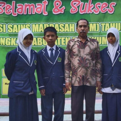 Tiga Siswa MTsN 6 Bulukumba Ikuti KSM Tingkat Kabupaten