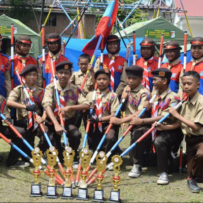 MTsN 5 Bulukumba Raih Juara Umum I Perkemahan Hari Pramuka Ke-61 Kwarran Herlang