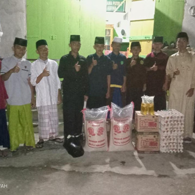 Ponpes As’adiyah Galung Beru Terima Paket Sembako Dari PCS Bulukumba