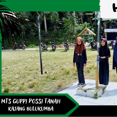 Semangat Wali dalam Membersamai Simulasi Upacara Bendera MTs Guppi Possi Tanah 