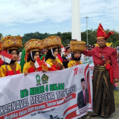 MTsN 4 Sinjai Turut Ramaikan Karnaval Merdeka Toleransi Beragama