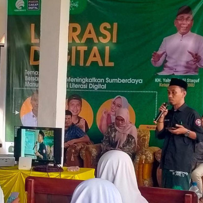 Literasi Digital Tangkal Pengaruh Negatif Sosmed, Sebut Pembina Ponpes As’adiyah Galung Beru