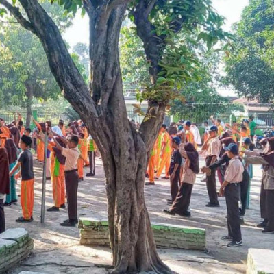 SKJ mengawali Breakfast Together MTs Bontosunggu Kali Ini