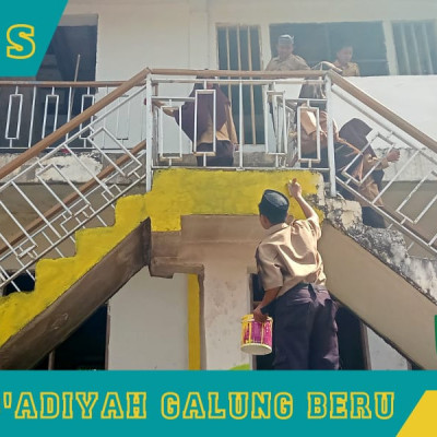 Siswa MTs Ponpes As’adiyah Galung Beru Perindah Wajah Madrasah