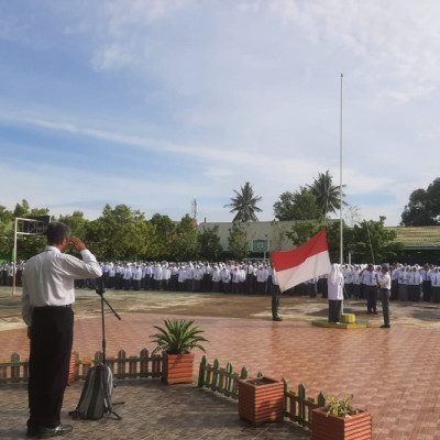 Kepala MAN 2 Bone Kampanyekan "Ide Gila"