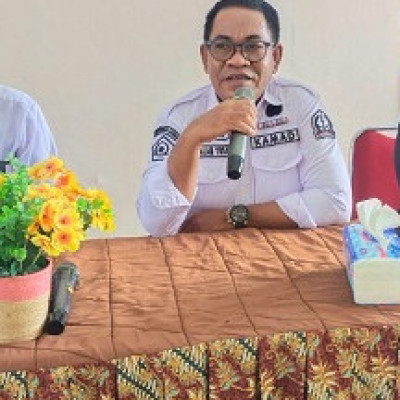 Kepala MIN 2 Bone Rombak Ide di KKG Wilayah MIN 2 Bone