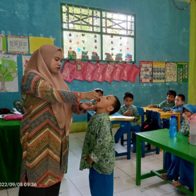 Tingkatkan Daya Tahan Tubuh, Siswa RA Lil Abawain Diberi  Vitamin A