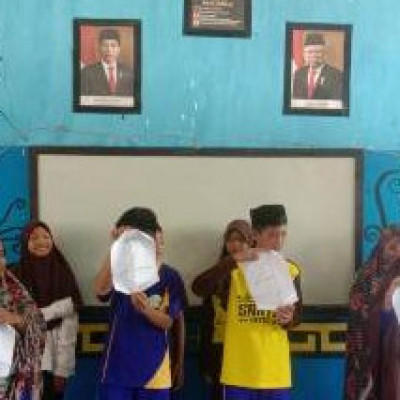 Pencabutan Nomor Urut Paslon Ketua dan Wakil Ketua OSIM MTs Nashrul Haq Pajalele