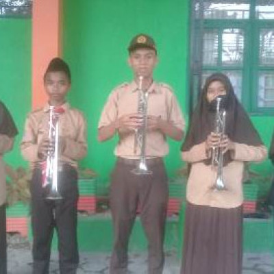 Tim Terompet Drumband MTsN 2 Sidrap Terbentuk