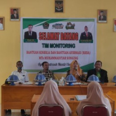 Kamad MTs Muhammadiyah Songing Bersyukur Kedatangan Tim Monitoring