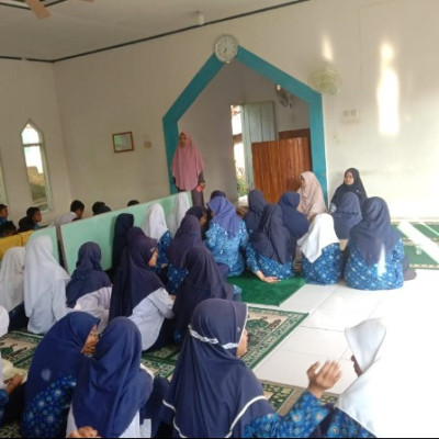 Literasi Baca Al-Qur’an Jadi Rutinitas Di MTs Muhammadiyah Songing