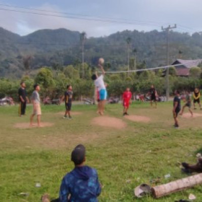 Tim Bola Volly Pendidik MA Tengah Lembang Gelar Latihan Persiapan Turnamen Karangtaruna Cup V