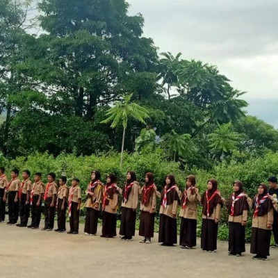 Puluhan Anggota Pramuka Al Badar Dilantik Jadi Penegak dan Penggalang