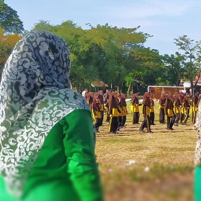 Antusias Warga MTsN 1 Bulukumba Gelorakan Mensana In Corpore Sano