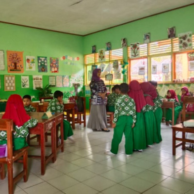 Kamad MIN 3 Tuntaskan Supervisi Akademik Pendidik Semester Ganjil